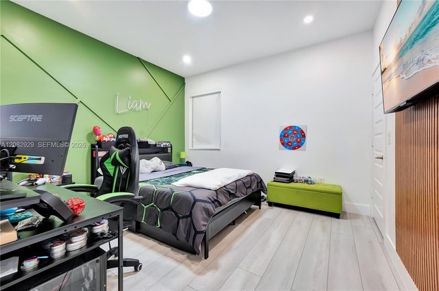 8981 NW 161st Terrace, Miami Lakes, FL 33018