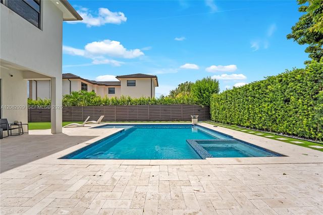 8981 NW 161st Terrace, Miami Lakes, FL 33018