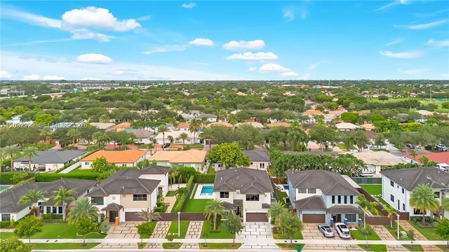 8981 NW 161st Terrace, Miami Lakes, FL 33018
