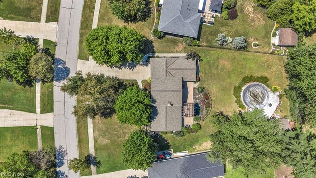 3665 Russett Drive, Broadview Heights, OH 44147