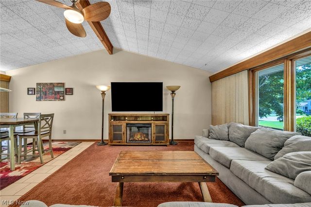 3665 Russett Drive, Broadview Heights, OH 44147