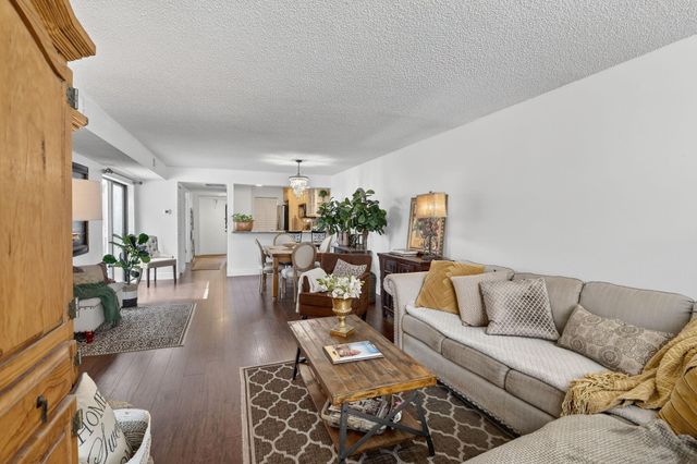 1533 Fairway Road, Pembroke Pines, FL 33026