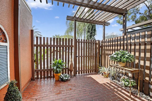 1533 Fairway Road, Pembroke Pines, FL 33026