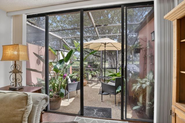 1533 Fairway Road, Pembroke Pines, FL 33026