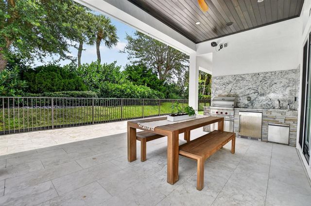 17350 Pavaroso Street, Boca Raton, FL 33496
