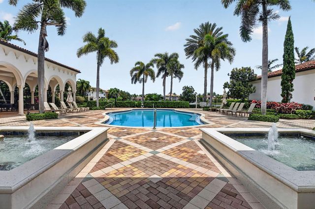 17350 Pavaroso Street, Boca Raton, FL 33496