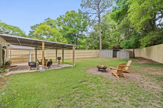 5210 S Pineview Lane, Mobile, AL 36608