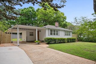 5210 S Pineview Lane, Mobile, AL 36608