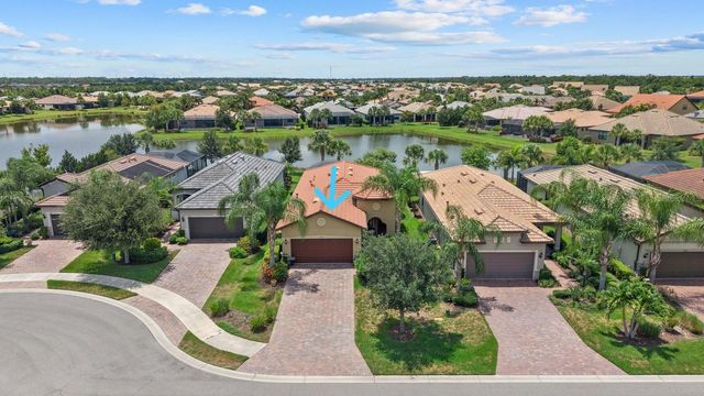 17011 HAMPTON FALLS TERRACE, Lakewood Ranch, FL 34202