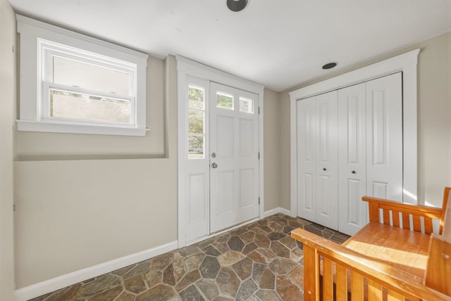 12 Dean Rd, Wayland, MA 01778