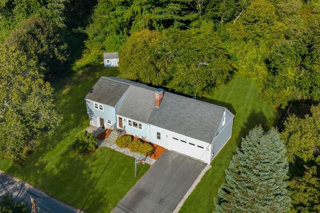 12 Dean Rd, Wayland, MA 01778