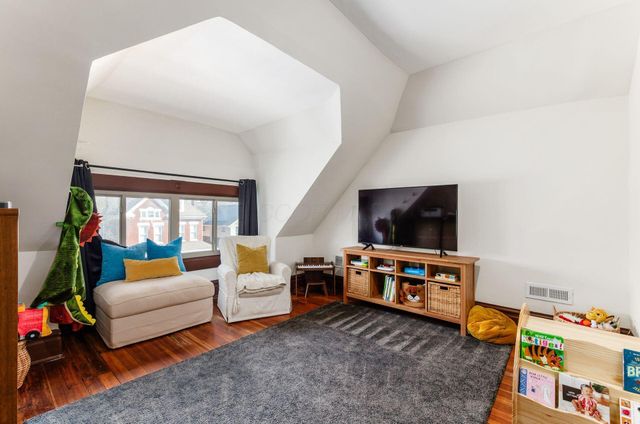 1623 Granville Street, Columbus, OH 43203