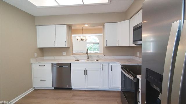 3608 Essex Pond QUAY, Virginia Beach, VA 23462