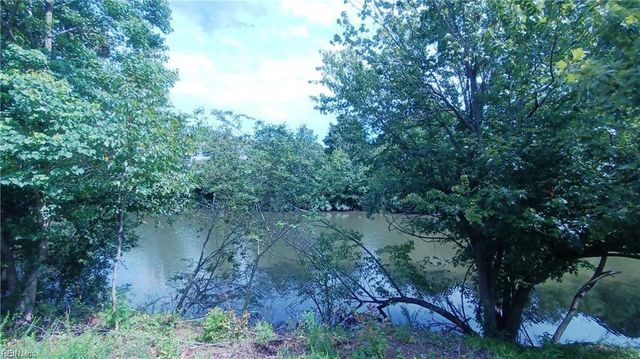 3608 Essex Pond QUAY, Virginia Beach, VA 23462