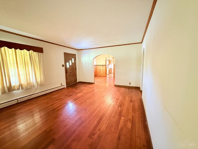 665 New London Road, Hamilton, OH 45013