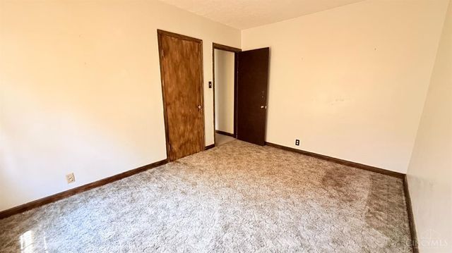 665 New London Road, Hamilton, OH 45013