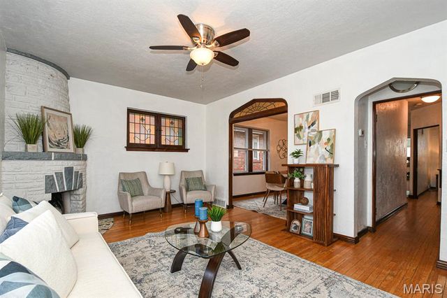 5604 Itaska Street, St Louis, MO 63109