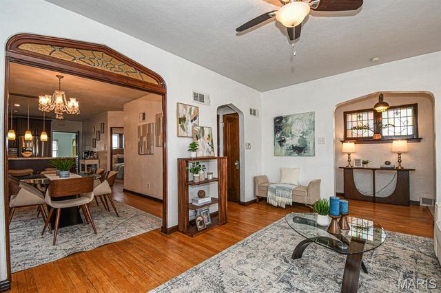 5604 Itaska Street, St Louis, MO 63109