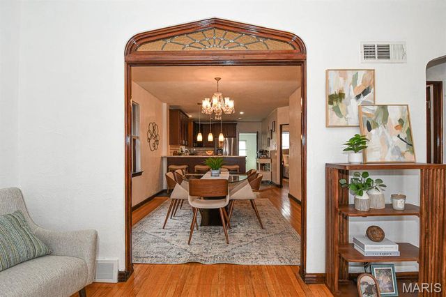 5604 Itaska Street, St Louis, MO 63109