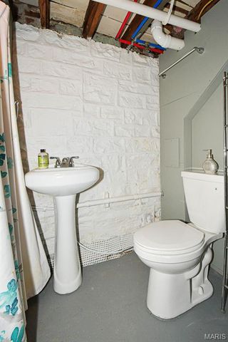 5604 Itaska Street, St Louis, MO 63109