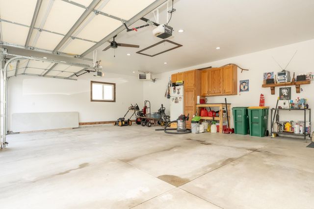 1106 Mulberry Avenue NE, Montgomery, MN 56069