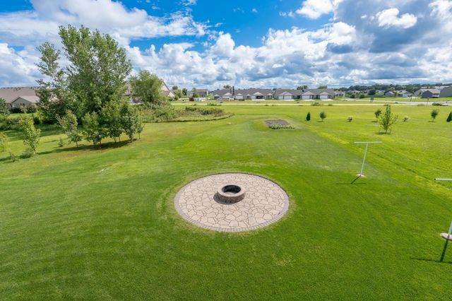 1106 Mulberry Avenue NE, Montgomery, MN 56069