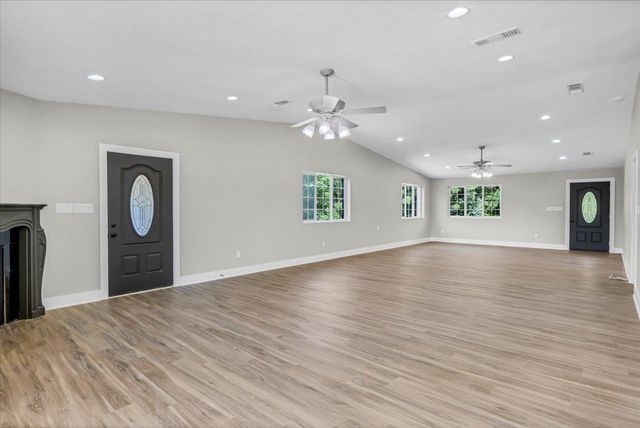 1943 CR 121, Gary, TX 75643