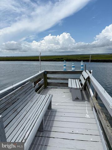 616 W SPRUCE AVE, North Wildwood, NJ 08260