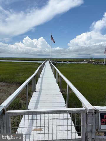 616 W SPRUCE AVE, North Wildwood, NJ 08260