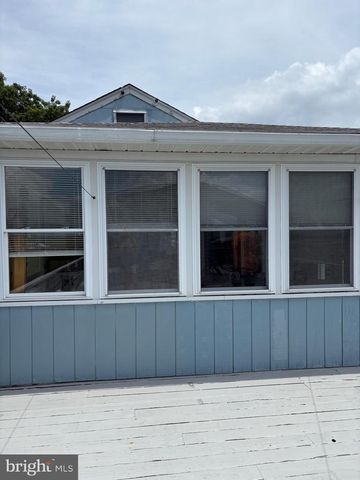 616 W SPRUCE AVE, North Wildwood, NJ 08260