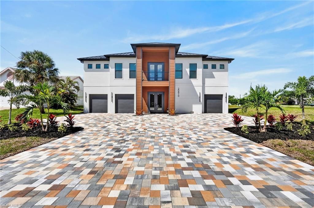 20810 Park PL, ESTERO, FL 33928 — exterior