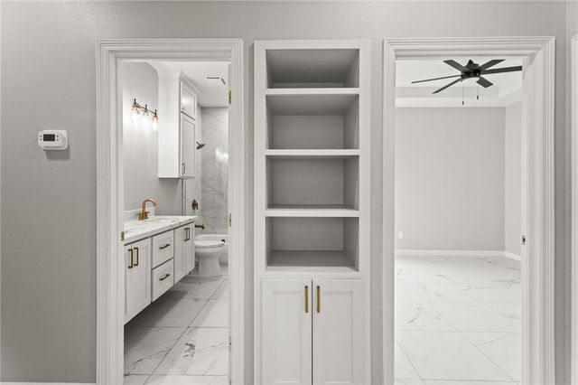 2080 Isabella Dr, Kingsville, TX 78363