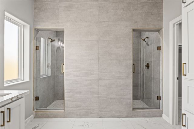 2080 Isabella Dr, Kingsville, TX 78363