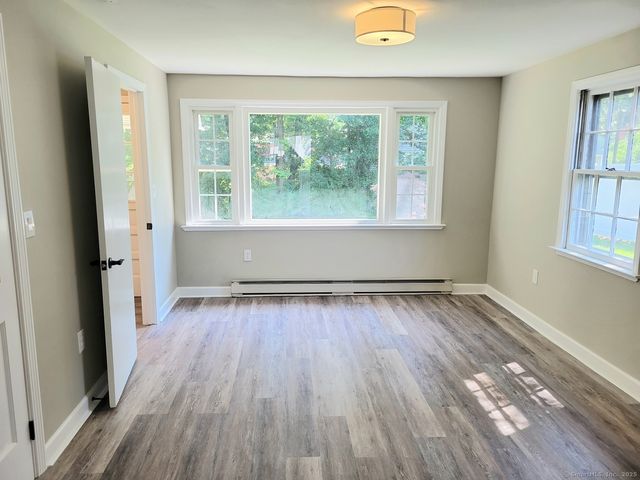 101 Haynes Road, West Hartford, CT 06117