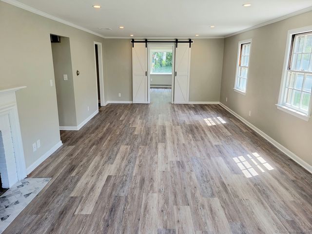 101 Haynes Road, West Hartford, CT 06117