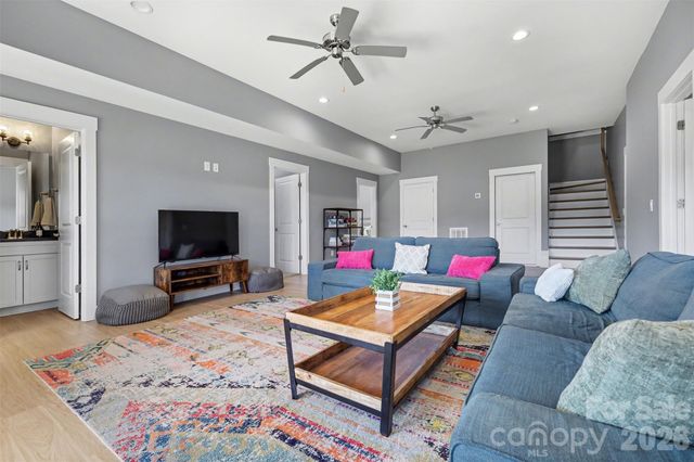 842 Patterson Farm Road, Mooresville, NC 28115