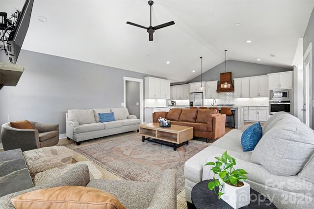 842 Patterson Farm Road, Mooresville, NC 28115