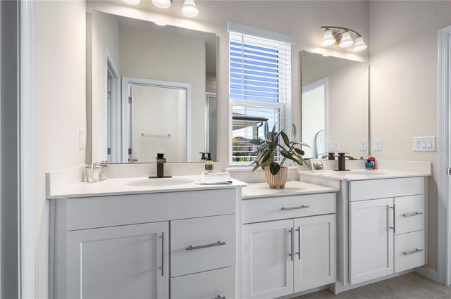 253 EAGLE HARBOR WAY, Daytona Beach, FL 32124