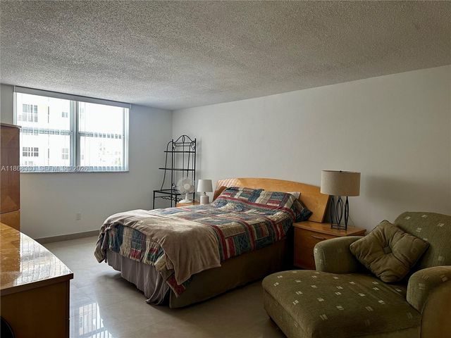 1501 S Ocean Drive 201, Hollywood, FL 33019