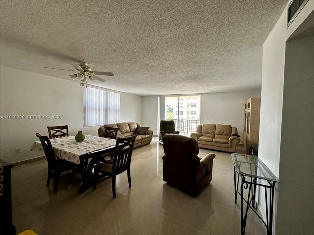 1501 S Ocean Drive 201, Hollywood, FL 33019