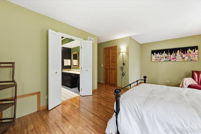 39W795 Reindeer Trail, St. Charles, IL 60175