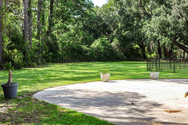 100 Oak Bay Dr., Georgetown, SC 29440