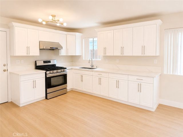 548 N Reservoir, Pomona, CA 91767