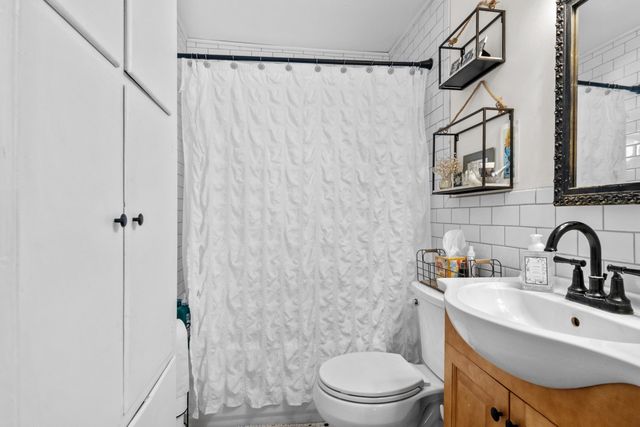 615 Buckley, Elk Rapids, MI 49629