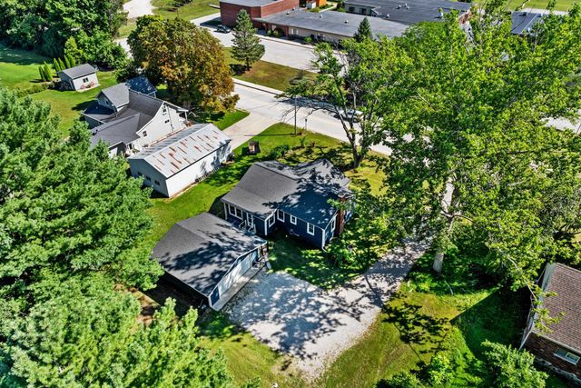 615 Buckley, Elk Rapids, MI 49629