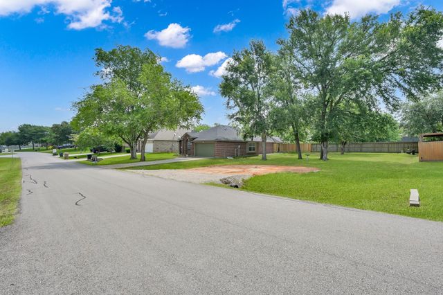 Lot 14 Paradise Lane, Montgomery, TX 77356