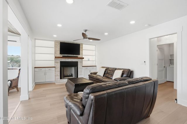 2310 SHIPWRECK Circle W, Jacksonville, FL 32224