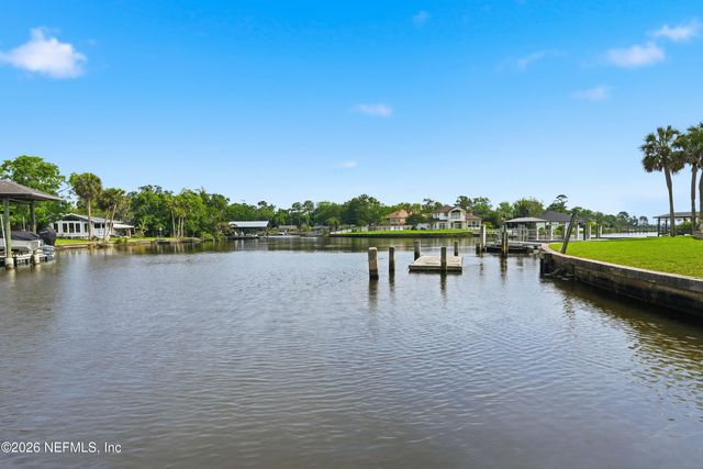 2310 SHIPWRECK Circle W, Jacksonville, FL 32224