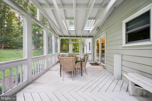 9685 GWYNN PARK DR, Ellicott City, MD 21042