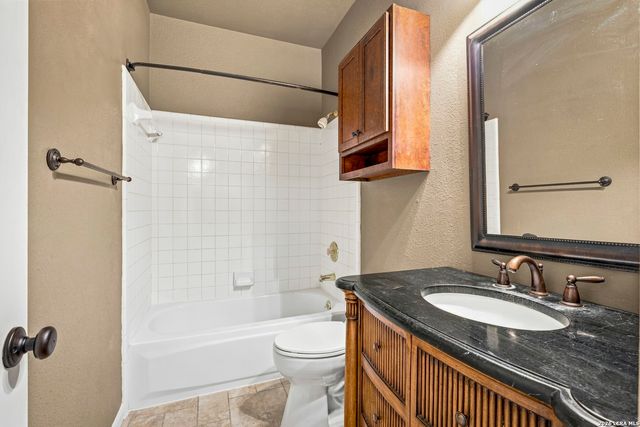 5212 HONEYSUCKLE BR, Bulverde, TX 78163